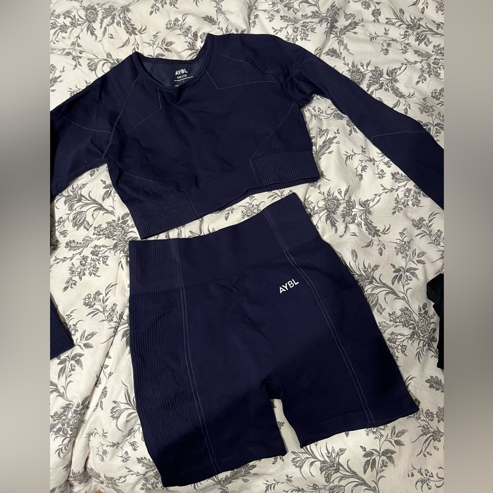 AYBL Reflex crop top and short set royal blue size L